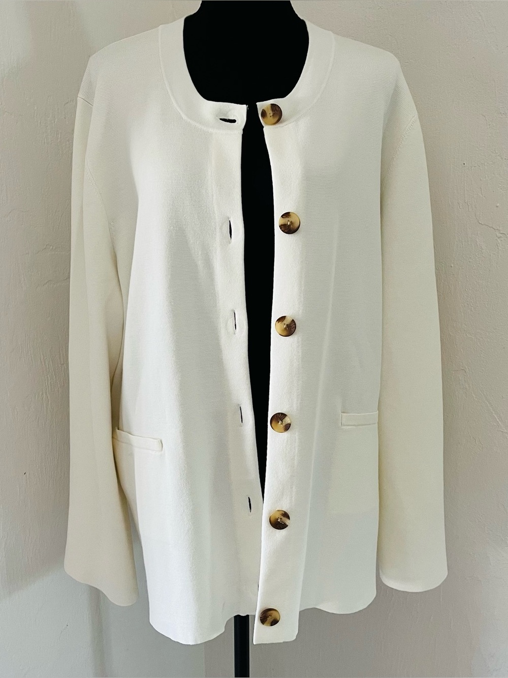 Chico's Cardigan Sweater Size 4 Winter White XXL Office Career Tort Button Front